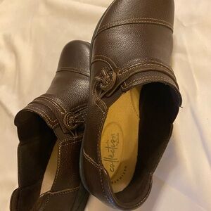 Clark’s Ultimate Confort Collection Women’s Shoes